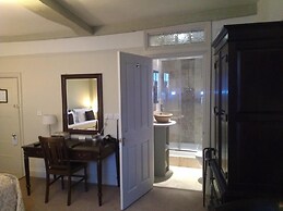 The Kings Head Hotel