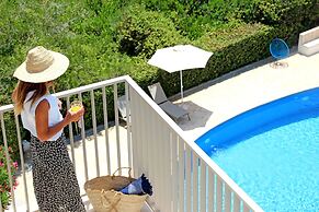 Aparthotel Niu d´Aus