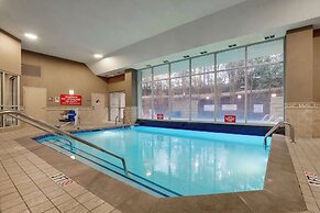 Drury Inn & Suites Charlotte Northlake