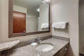 Drury Inn & Suites Charlotte Northlake