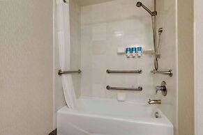 Drury Inn & Suites Charlotte Northlake