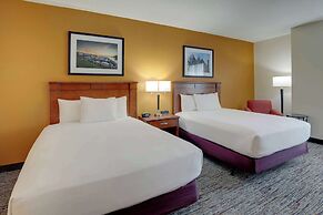 Drury Inn & Suites Charlotte Northlake