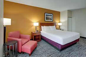 Drury Inn & Suites Charlotte Northlake