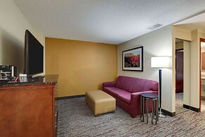Drury Inn & Suites Charlotte Northlake