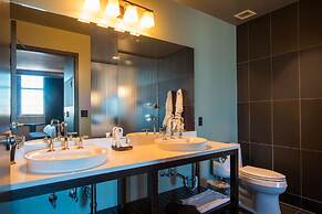 The Iron Horse Hotel