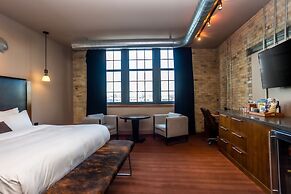 The Iron Horse Hotel