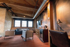 The Iron Horse Hotel