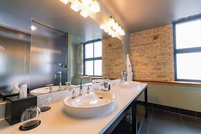 The Iron Horse Hotel