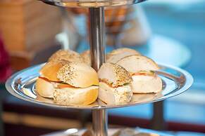 Retaj Al Rayyan Hotel