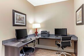 Best Western Plus Burleson Inn & Suites