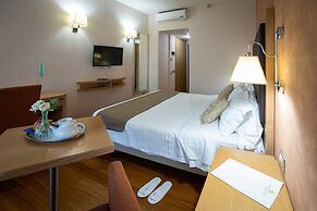 Hotel Palace Del Conero