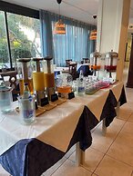 Hotel Palace Del Conero