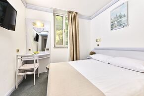 Hotel Plavi Plava Laguna