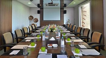 The Corinthians Resort