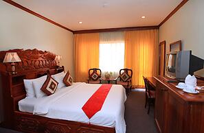 Angkor Hotel