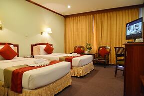 Angkor Hotel