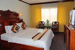 Angkor Hotel