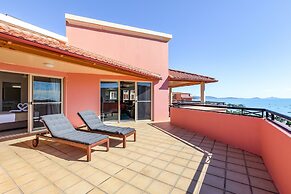 Martinique Whitsunday