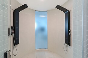 Element on Coolum Beach