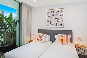 Element on Coolum Beach