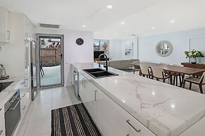 Element on Coolum Beach