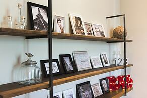 Palau de la Musica Apartments