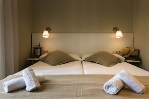 Palau de la Musica Apartments