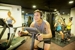 Space Hotel - Hostel