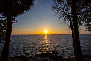 Ban Raya Resort and Spa