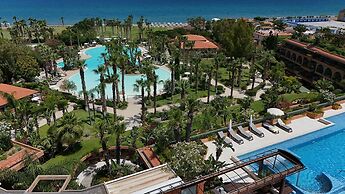 Acacia Resort