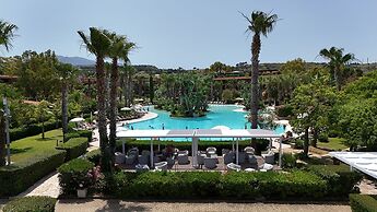 Acacia Resort