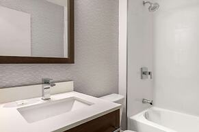 Days Inn by Wyndham Kingston