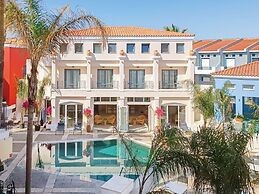 Grecotel Plaza Beach House