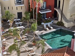 Grecotel Plaza Beach House