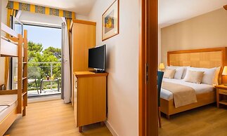 Aminess Vival Grand Azur Hotel