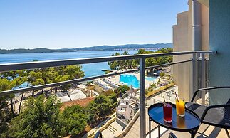 Aminess Vival Grand Azur Hotel