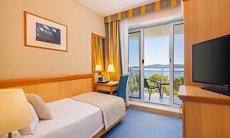 Aminess Vival Grand Azur Hotel