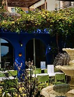 Sud Hotel