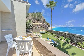 Atalaya de Jandía by LIVVO