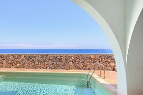 Atalaya de Jandía by LIVVO