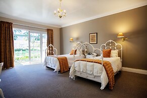 Tsitsikamma Village Inn