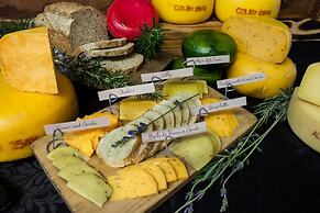 Tsitsikamma Village Inn