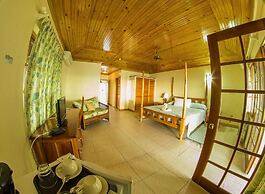 Mirage Resort - Clothing Optional - Adults Only