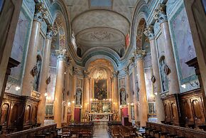 Donna Camilla Savelli – VRetreats