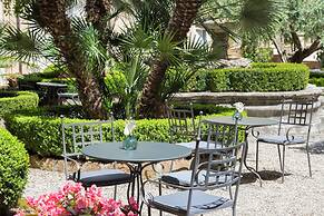 Donna Camilla Savelli – VRetreats