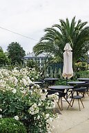 Manoir Des Douets Fleuris