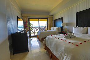 Playa Tortuga Hotel Beach And Resort