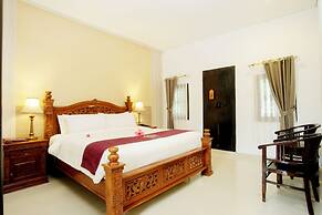 Puri Saron Senggigi Hotel