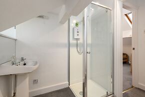 Thornbank House - inc off-site Health Club