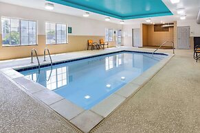 La Quinta Inn & Suites by Wyndham Norfolk